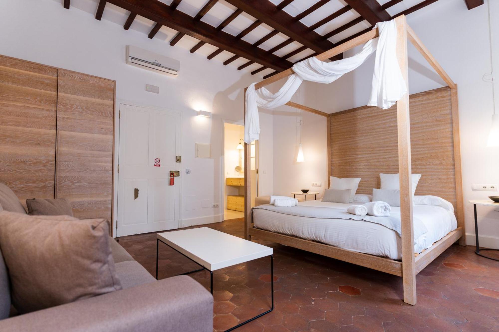 Can Roca Nou Hotel